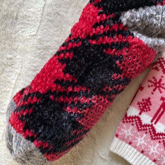 NWT Leg Warmer Slipper Sock Bundle - Picture 4 of 4